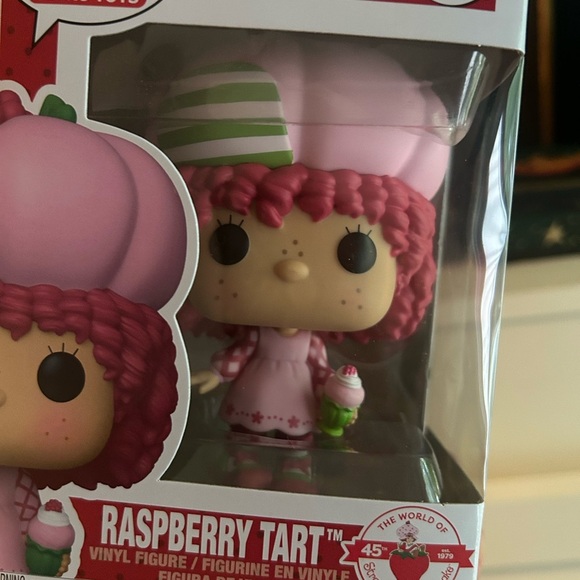 Funko Pop! Retro Toys Raspberry Tart Figure - Pink and Green 137 - Picture 8 of 10